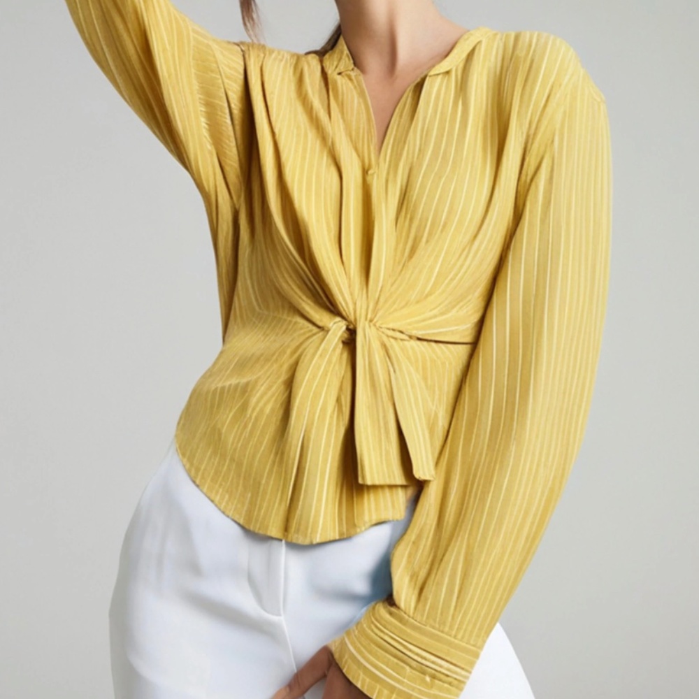 NWT Women's Collared Button Down Twist Stripe Top Blouse